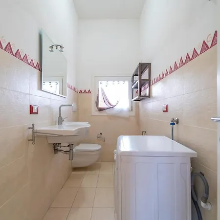 Ea Bianca Vibes 阿尔扎凯纳